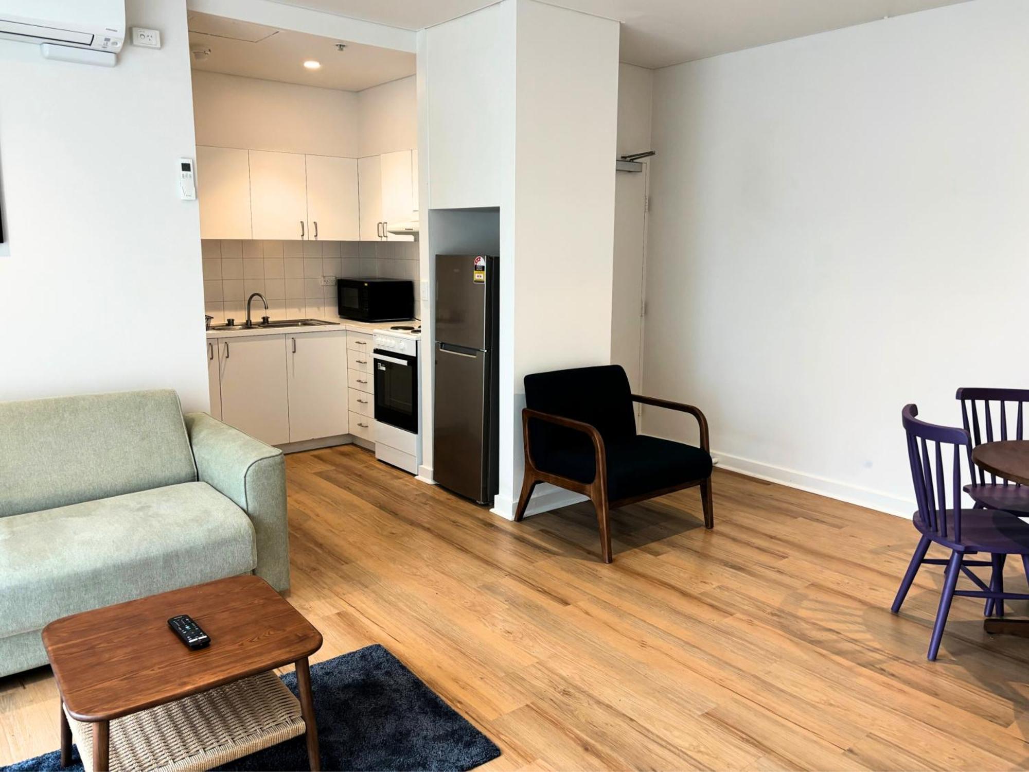 Little Drifter North Melbourne Hostel Room photo