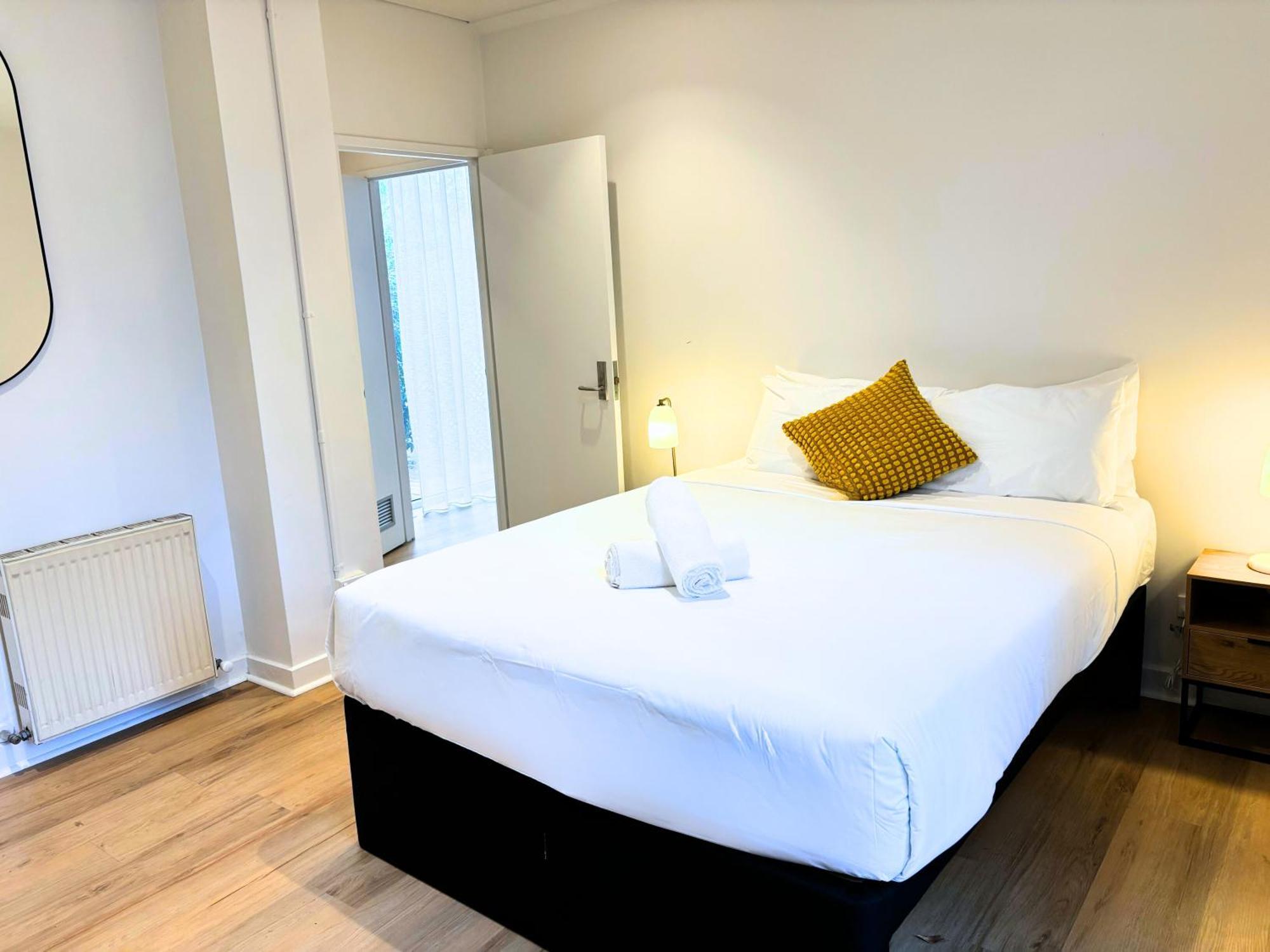 Little Drifter North Melbourne Hostel Room photo