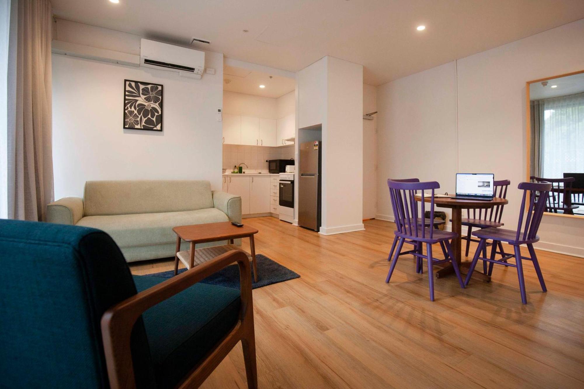 Little Drifter North Melbourne Hostel Exterior photo